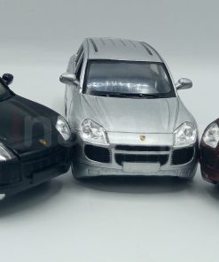 Kinsmart Porsche Cayenne Turbo Diecast Metal Car