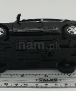 Kinsmart Porsche Cayenne Turbo Size