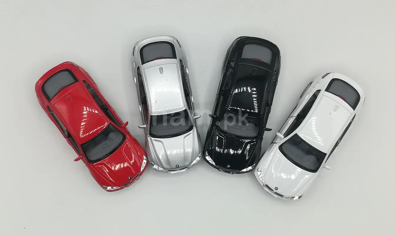 Kinsmart BMW X6 Diecast Model